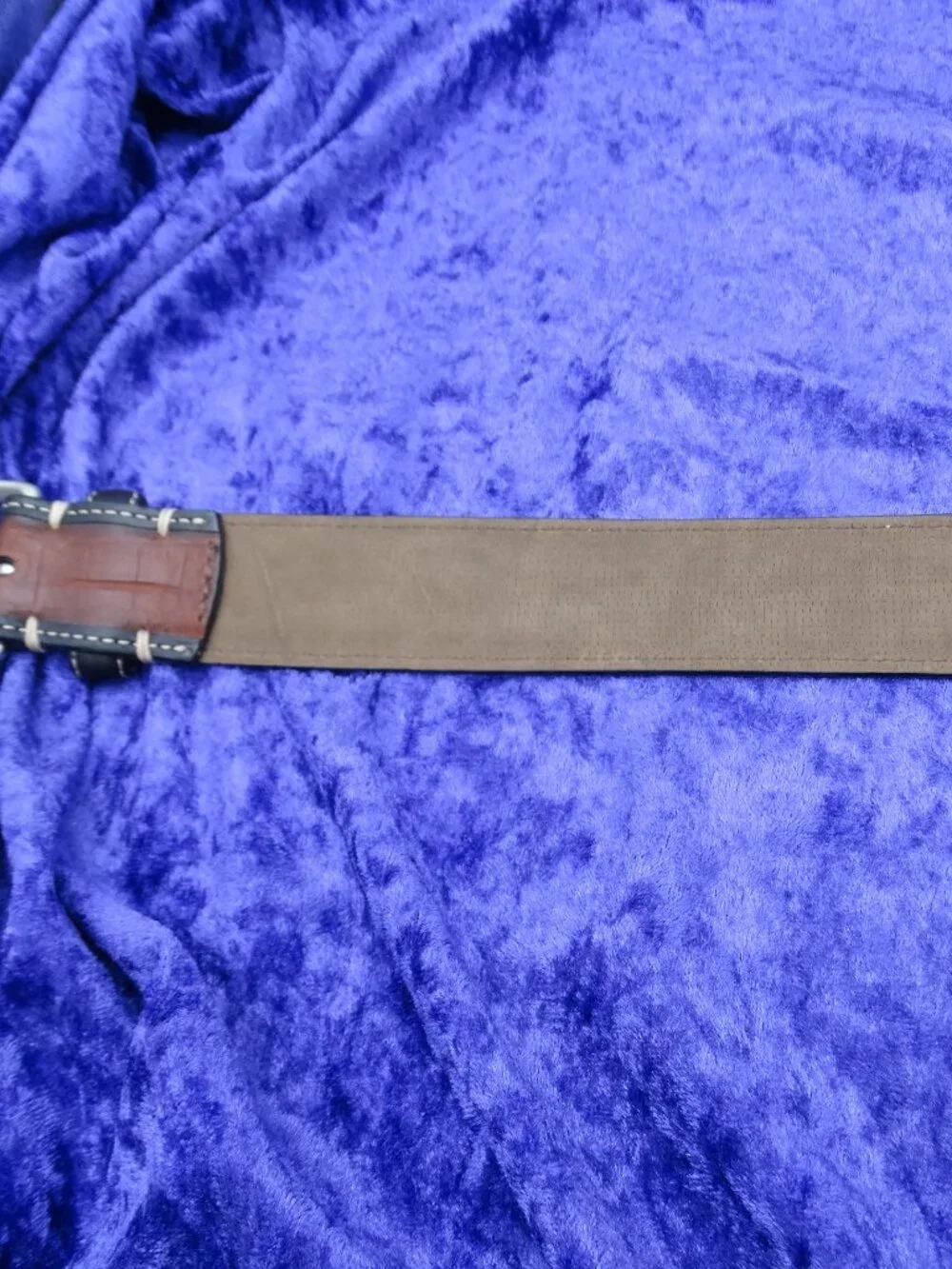 Tommy Bahama Genuine Top Grain Leather Brown Belt Size 38 Alligator Embossed